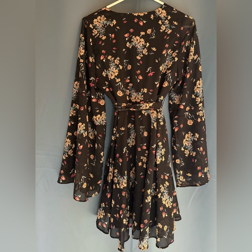 Free People Lilou Floral Mini Dress – Boho Chic 🌸 - Picture 4 of 8